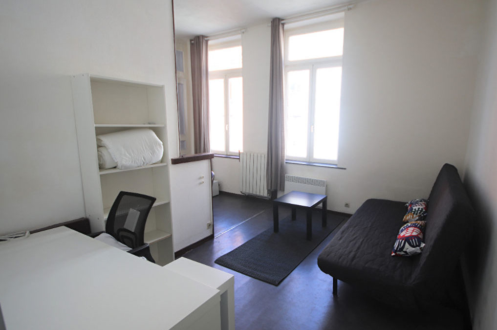 Studio MEUBLÉ de 19.4 m², rue de Brigode – VAUBAN