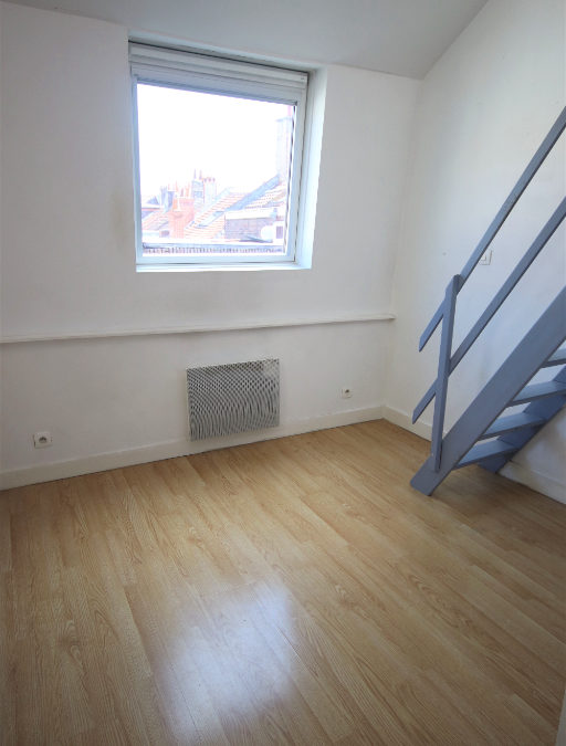 T1bis en Duplex de 24.5 m², rue Nationale – VAUBAN