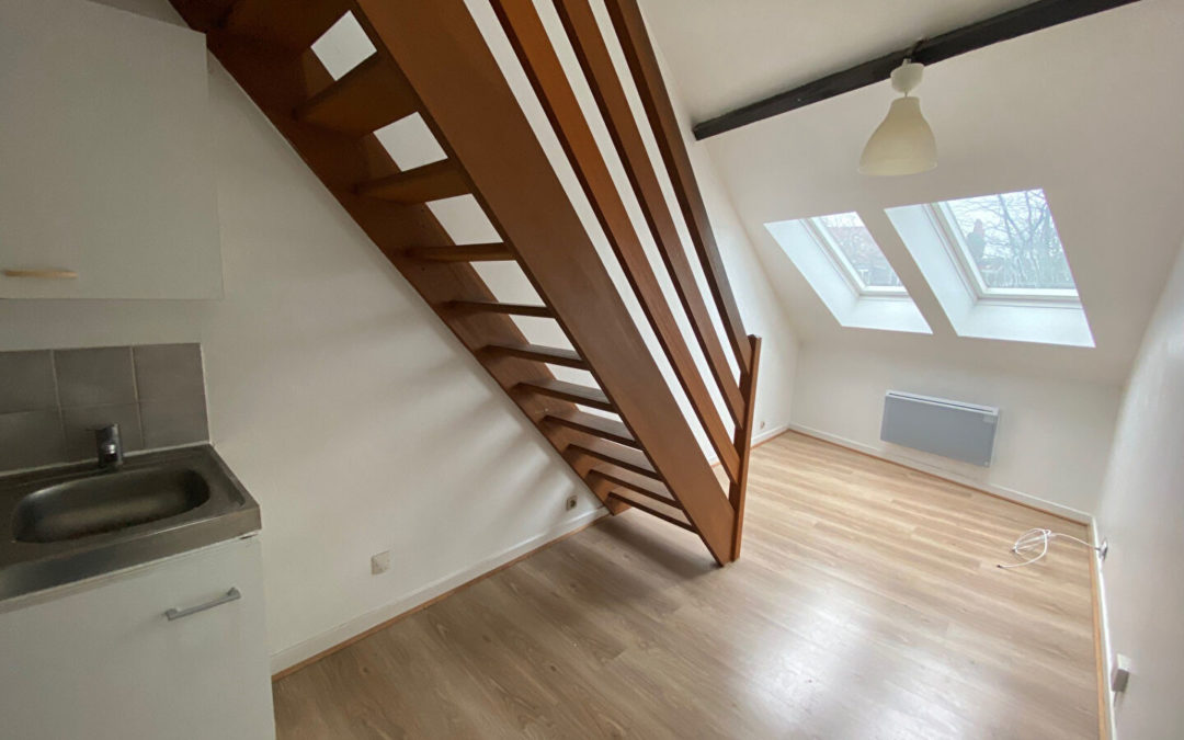 T1 bis en duplex de 14 m², rue de Ratisbonne – angle Solférino-Gambetta