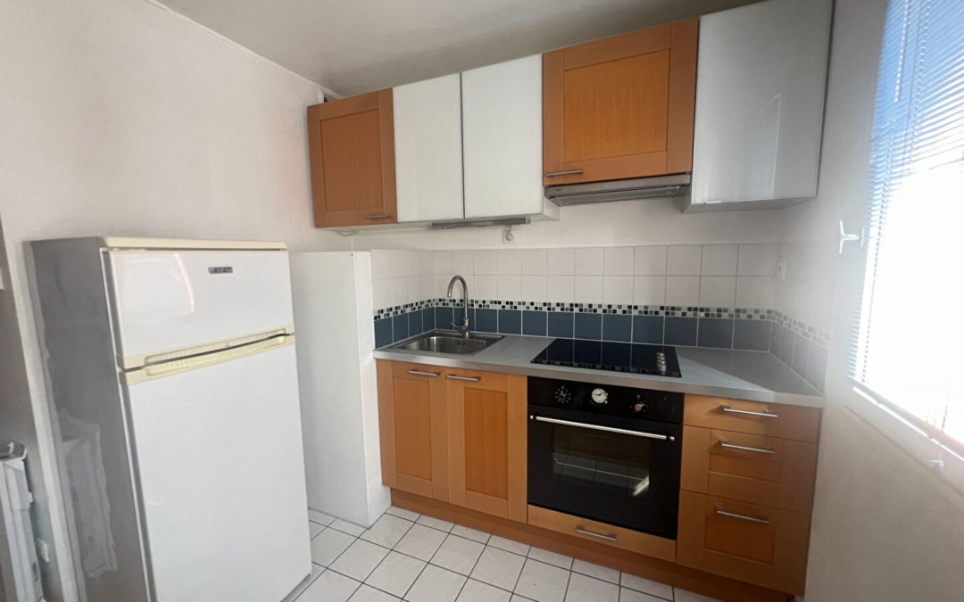 Studio MEUBLE de 28.98 m², rue Beaucourt-Decourchelles- La Catho