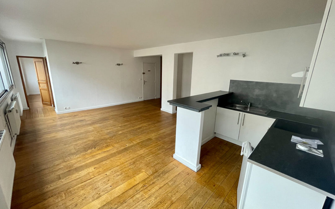 A VENDRE – Appartement 3 pièces emplacement au top – VAUBAN (Rue Nationale)