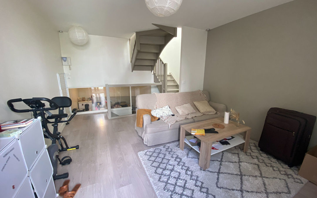 T2 en duplex de 37.27 m², place de la République