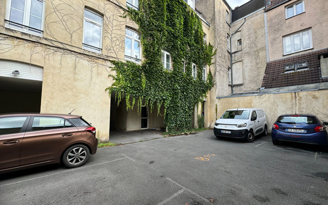 Place de parking en sous-sol