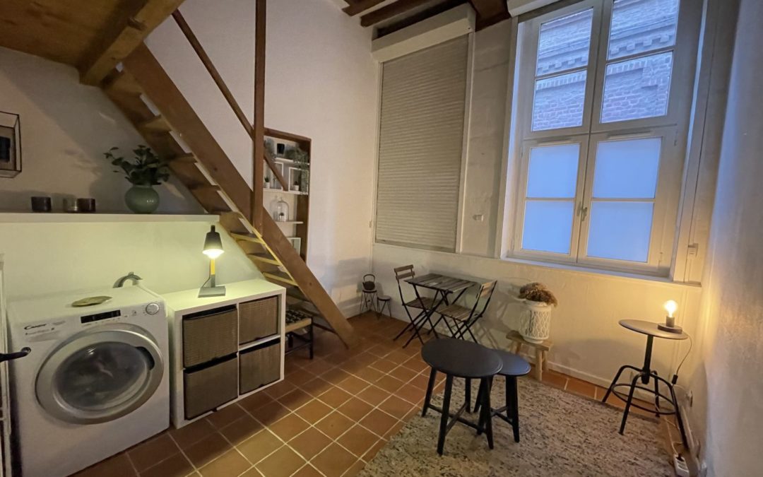 Studio meublé avec Mezzanine – Vieux Lille !